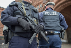  German police arrest two suspected of spying for Russia  