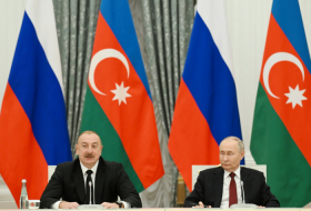President Ilham Aliyev & President Putin meet Baikal-Amur Mainline veterans - VIDEO