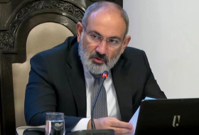 Armenian PM threatens to suspend Russian TV channels
