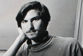 Steve Jobs’s pre-Apple, error-strewn CV could fetch $50,000 at sale