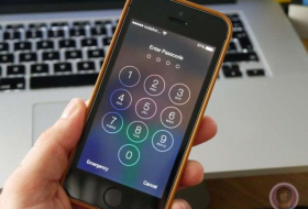 Security experts warn Apple users are at risk from new hacking programs