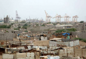 Saudi-led coalition storms Yemen's Hodeidah airport compound