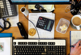 The truth about your unhygienic work desk