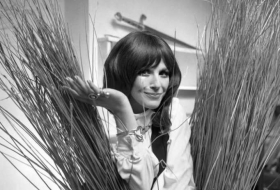 Carry On actress Fenella Fielding dies, aged 90