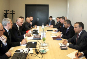 Azerbaijan Defense Minister meets with leadership of Czechoslovak Group holding company