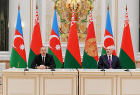 Azerbaijani, Belarus presidents make press statements 