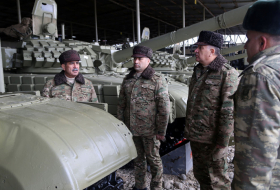   Azerbaijani defense minister checks combat readiness of armored vehicles deployed on frontline  