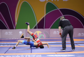   Azerbaijani wrestlers win 4 medals on first day of EYOF  