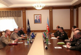  Defense Minister meets with Chairman of the NATO Military Committee 