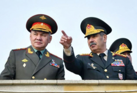   Azerbaijani and Russian Defense Ministers have phone conversation  