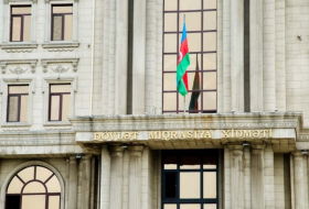 Azerbaijan grants citizenship to 325 foreigners and stateless people