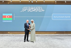Azerbaijani ambassador presented with UAE’s Minister of Foreign Affairs Excellence Award