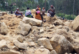 More than 2,000 people buried under landslides in Papua New Guinea