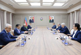 Azerbaijani PM meets with Governor of Russia's Ulyanovsk region