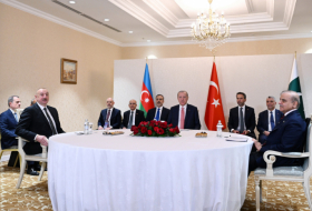 Trilateral meeting between President Ilham Aliyev, President Recep Tayyip Erdogan, PM Shahbaz Sharif kicks off in Astana