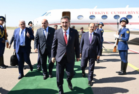 Turkish vice president arrives in Azerbaijan