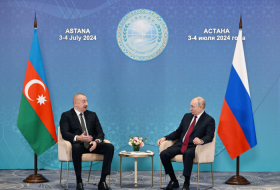 President Ilham Aliyev, President Vladimir Putin hold meeting in Astana