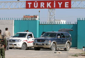 Turkey detains & deports Russian journalists investigating ISIS oil trade reports