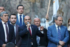 Opposition bloc plans to protest against Sargsyan