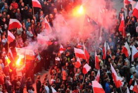 Poland: thousands turn out for anti-immigration protests - VIDEO
