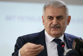 Turkish PM urges global community to support refugees 