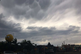 Queensland weather: `Very dangerous` thunderstorms crossing south-east Queensland