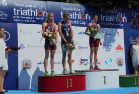 Azerbaijani triathlon athletes claim two medals 
