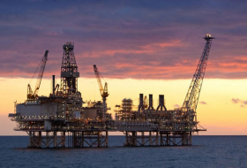 BP suspends work of oil platform in Caspian Sea 