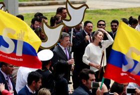 Colombian parliament approves peace deal with FARC
