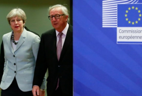 Brexit: May urged to stay in single market by 20 British MEPs