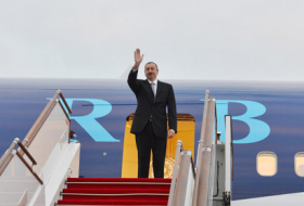 Azerbaijani president arrives in Astrakhan on working visit