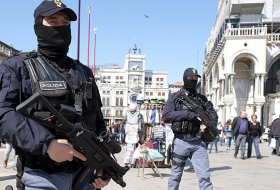 Italian police detain two Syrians in Sicily on suspicion of terror activities