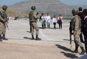 Military intervenes after Syrian refugees riot in Turkey, injuries reported