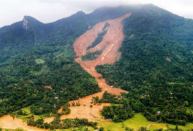 Death toll in Sri Lanka mudslides, floods climbs past 200