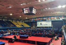 Azerbaijani table tennis players beat Armenian rivals 