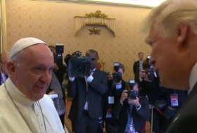 Trump meets Pope Francis before meeting Italian leaders