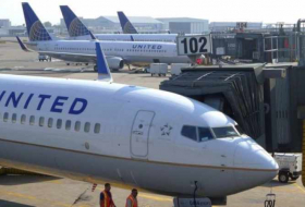 United Airlines caught up in leggings row