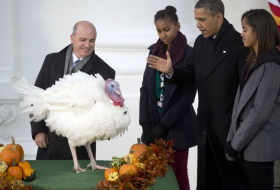 Obama Pardons Thanksgiving Turkey - VIDEO