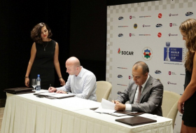 Azerbaijan Chess Federation sign agreements with World Cup 2015