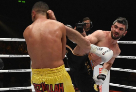 Azerbaijani kickboxer wins "Glory World Series"