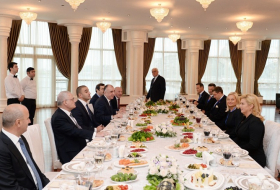 Azerbaijani Prime Minister, Croatian President have joint working dinner