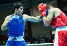 Two more Azerbaijani boxers qualify for quarterfinal of European Championship