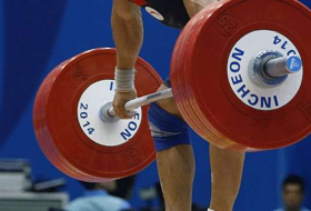 Azerbaijani weightlifter wins European bronze in Albania