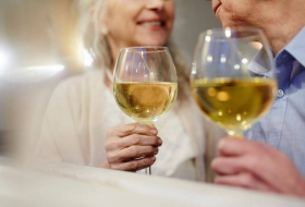 Chronic heavy drinking 'linked to increased risk of dementia'