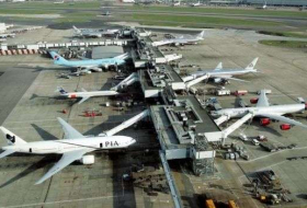 Heathrow Airport: Cabinet approves new runway plan