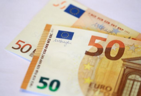 Euro rises despite G7 fracas as investors look to ECB, Fed
 