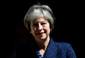 PM May sidesteps questions on publication of Brexit strategy  