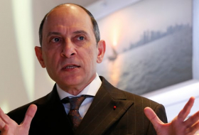 Qatar Airways CEO apologises for suggesting a woman could not do his job 