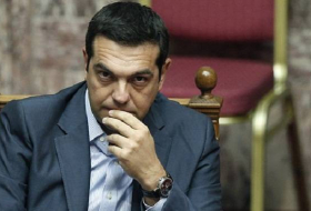 Tsipras reshuffles cabinet, key portfolios unchanged