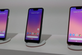 Google unveils Pixel 3 smartphone models with expanded screens